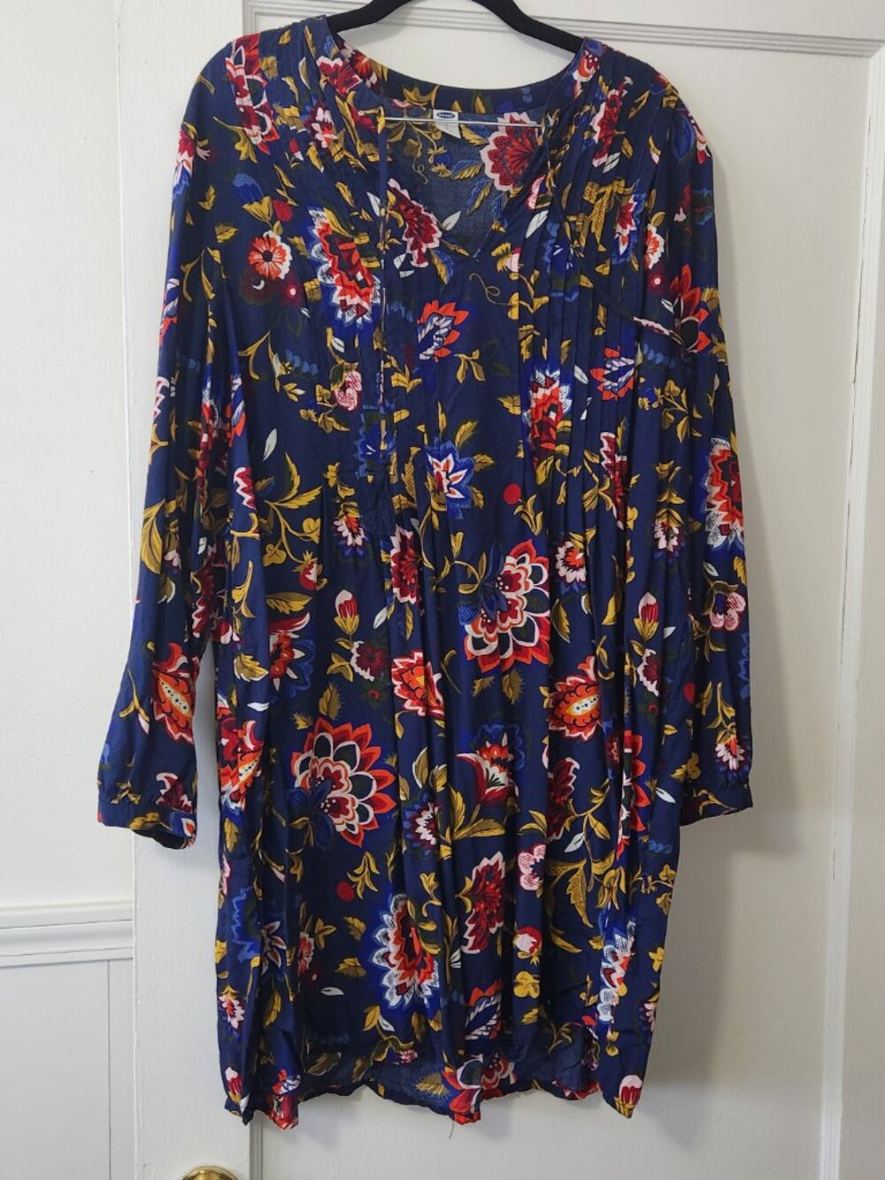 Old Navy Long Sleeve Floral Tassel Midi Dress